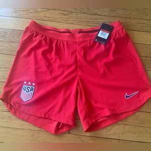 USWNT US Soccer Nike official shorts. Women’s large. New.
